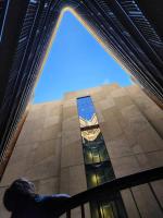 GREEN ROSE Quiet Spacious Lakeside Carpark Exceptional 70m2 - B&B Canberra