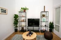 Beautiful 1BR Central TLV Flat - Chambres d’hôtes Tel-Aviv