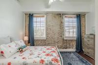 Historic District Apartment Quiet Street Central Location! - B&B Mobile