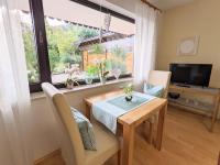 Ferienwohnung Fischer - Bed and Breakfast