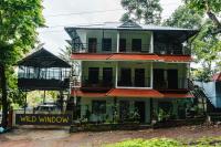 Wild Window - Forest View Homestay - B&B