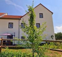Ferienhaus "Entenhaus" im Gutshaus De La Fontaine - Chambres d'hôtes Feilsdorf