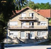 B&B Mrkonjić Grad - Apartmani Jaguzović - Bed and Breakfast Mrkonjić Grad