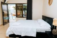 Tweepersoonskamer met Uitzicht op het Zwembad