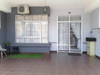 DKAMAR Homestay At Desaru, IKEA Concept, Wifi, 3 Airconds, Nearby Desaru Beach - Chambres d'hôtes Bandar Penawar