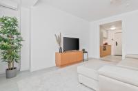 King Studio with Sofa Bed