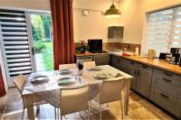 T-2ouest47m2 dans la maison au bord du Canal du Midi - Chambres d'hôtes Sainte-Colombe-de-Laplume