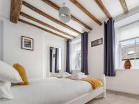 Characterful 3 Bedroom Cottage - Ferienwohnung