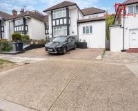 1 Bedroom Arch-View Apartment 2 By Icon Living Properties Short Lets & Serviced Accommodation With Free Parking - B&B
