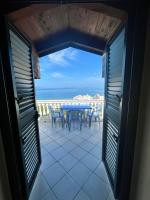 Apartment mit Balkon