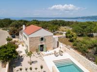 Villa con piscina privada