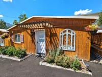 One-Bedroom House (Cabin 2)