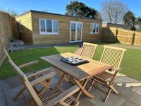 B&B Redruth - Citrus Chalet - Bed and Breakfast Redruth