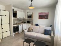 Au calme proche centre-ville, studio rénové avec équipements neufs et parking privé - Ferienwohnung Gap