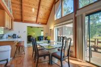 Quiet 1 BR and Loft Home about 6 Mi to Yosemite - B&B