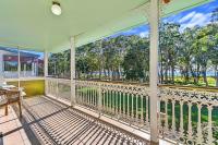 OceanViews on Burrum Whole - B&B