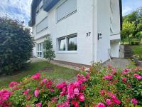 Ferienwohnung Zum Nussbaum - Landhausstil & Moseltalblick - B&B Traben-Trarbach