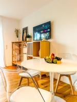 Sunset Club - STUDIO Küche - Balkon - Parken - B&B Memmingen