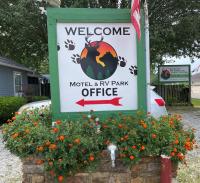 Mountain View Guest Motel - Bed and Breakfast