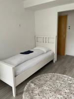 Ferienwohnung Monteurwohnung Kassel zentral ll - Chambres d’hôtes Cassel