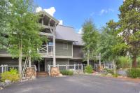 Two Bedroom Condo with Parking, Pool, Hot Tub - Steps to Main Street - B&B Breckenridge