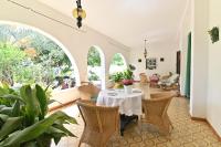 IzzHome Coloniale - B&B Pula