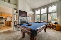 Near Big Boulder Mtn! Home with Fireplace and Games - Bed and Breakfast Lake Harmony