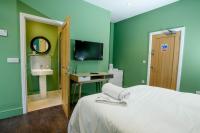 Deluxe Double Room with Shower