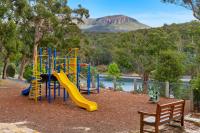 Explore South Hobart Village from an 1855 Cottage - B&B Hobart