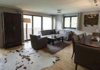 Appartamento Premium con 3 Camere da Letto e Balcone