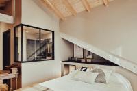 Suite with Mountain View