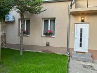 R59 Apartman with free parking - Chambres d’hôtes
