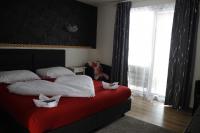 Chambre Double Deluxe (2 Adultes + 1 Enfant)
