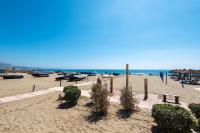 BOLICHES CENTER APARTMENT next to the BEACH, PARKING, POOL & TERRACE - Bed and Breakfast Fuengirola