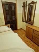 Standard Single Room with Shared Bathroom