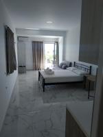 Creta Sun Apartments - Ferienwohnung Makrigialos