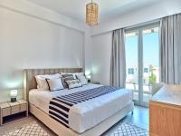 Apartment mit Balkon