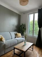 Joli Studio proche Paris; Stade de France - B&B
