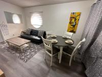 Cozy Beach 2 bedroom apartment - Ferienwohnung
