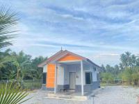 Homestay Naim Sabak Bernam - Bed and Breakfast Sabak Bernam