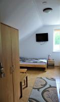 Kleines Zweibettzimmer