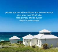Luxury Villa with Jacuzzi and Sauna