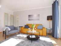 One-Bedroom Apartment with Balcony