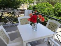 Studio mit seitlichem Meerblick (2 Erwachsene + 2 Kinder)