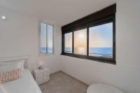 Beachfront apartment with breathtaking sea view - B&B Netanya