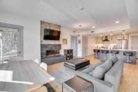 Modern Winter Park Condo with Community Hot Tub! - B&B