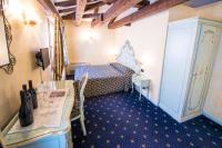 Superior Double or Twin Room with Canal View