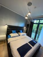 B&B Serock - Apartament Navy Blue z tarasem - Bed and Breakfast Serock