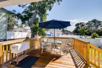 B&B Myrtle Beach - North Myrtle Beach Vacation Rental Less Than 1 Mi to Ocean - Bed and Breakfast Myrtle Beach