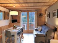 Appartement rénové, 4 pers, pied des pistes de Nyon, Morzine, parking, wifi et animaux acceptés - FR-1-754-48 - Bed and Breakfast